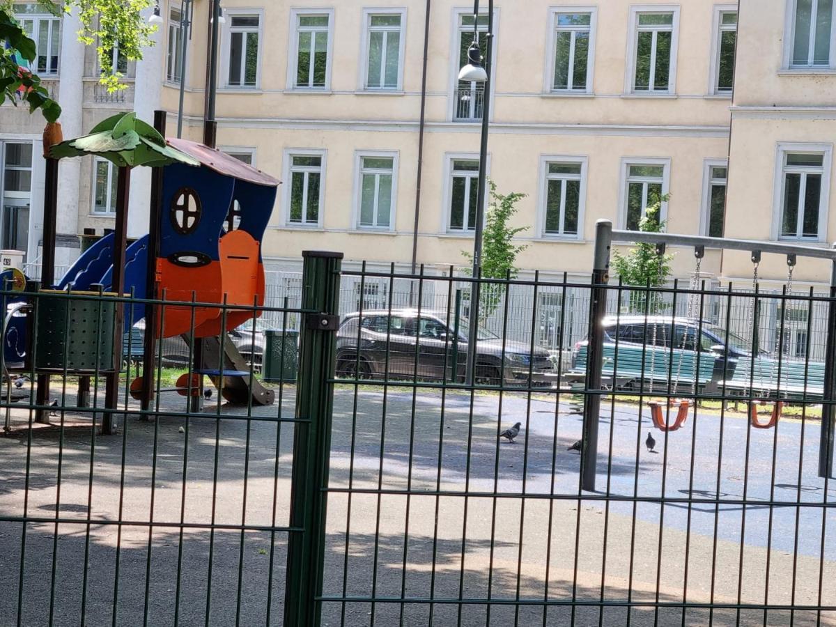 Appartamenti Reali Bonaccini Милано Екстериор снимка